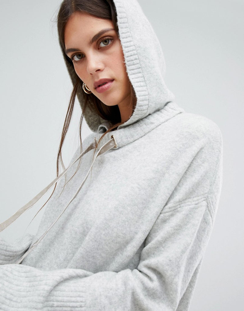 Knitted hoodie in grey