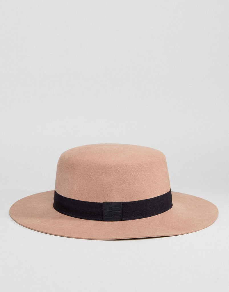 Hat in Light Camel with Size Adjuster